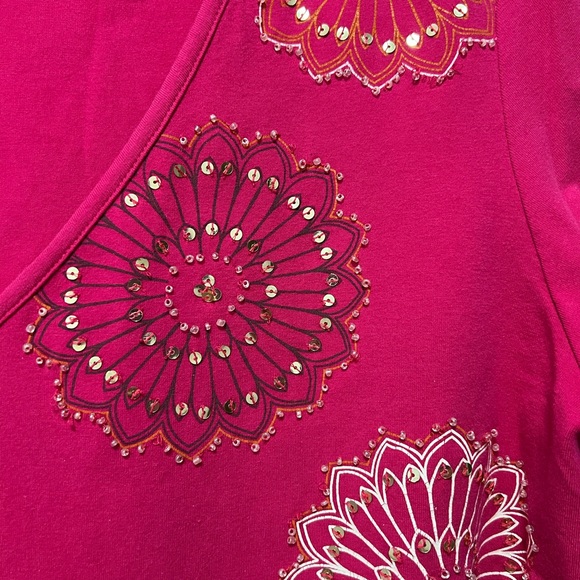 LIZ CLAIBORNE Embellished Tee - Picture 2 of 5